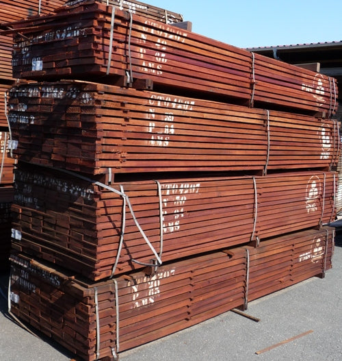 150x150 mm Denya Schnittholz AD *FAS*, sägerau
