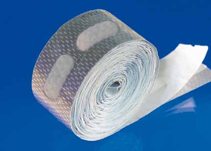 42 mm Kantenverschlussband, Rolle à 15m für 16mm PC-Platten selbstklebend,mit (mittleren) Membranen