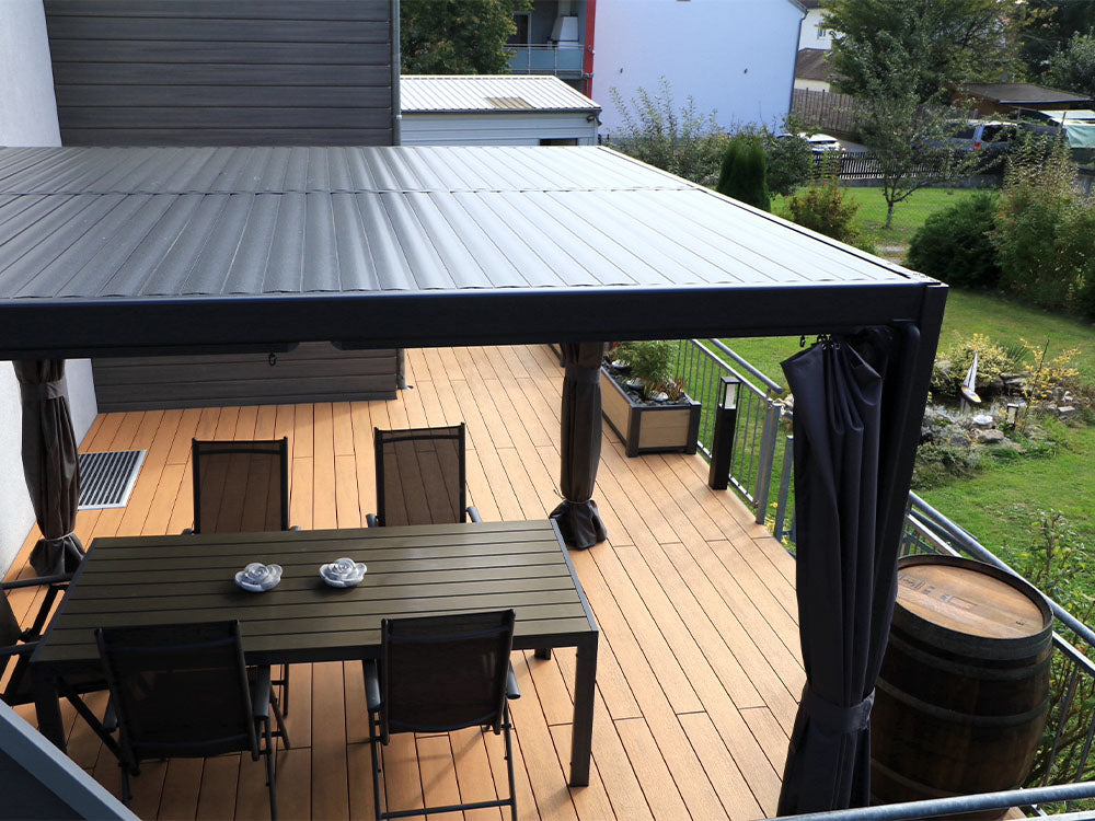 21x139 mm, "Die Naturlinie", WPC-Terrassendielen, Holzmaserung/fein, eichenbraun, Vollprofil