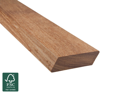 Brazilian Teak (Cumaru) Rhombusleisten,  20x65 mm, KD, 15° Schräge, gehobelt Kanten gerundet