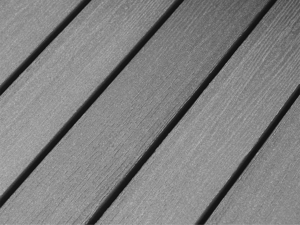 38x140 mm "Die Starke", WPC-Massivdiele, grau, mit Holzmaserung, leicht gebürstet/fein geriffelt
