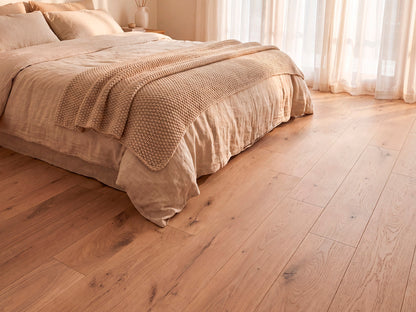KAHRS Parkett Eiche L "Legacy" Markant, invisible geölt, gebürstet, Klick, 15/4x190x2200 mm, 1 Paket = 3,344 m²