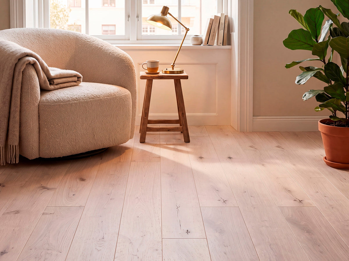 KAHRS Parkett Eiche L "Legacy" Markant, weiß geölt, gebürstet, Klick, 15/4x190x2200 mm, 1 Paket = 3,344 m²