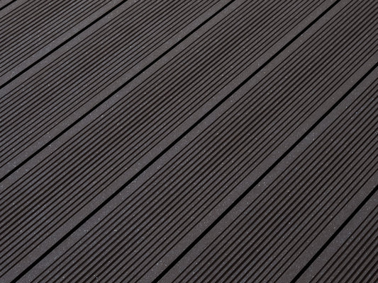 26×145mm Kovalex® Standard WPC-Terrassendiele, graubraun, gebürstet, Hohlkammer, grob/fein