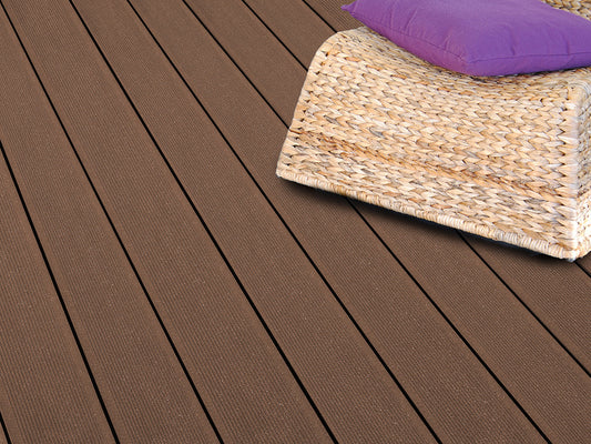 26×145mm Kovalex® Standard WPC-Terrassendiele, braun, gebürstet, Vollprofil, grob/fein