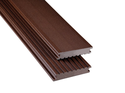 26×145mm Kovalex® Standard WPC-Terrassendiele, schokoladenbraun, mattiert, Vollprofil, grob/fein