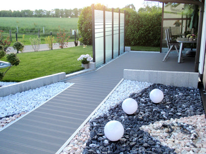 26×145mm Kovalex® Standard WPC-Terrassendiele, grau, mattiert, Vollprofil, grob/fein