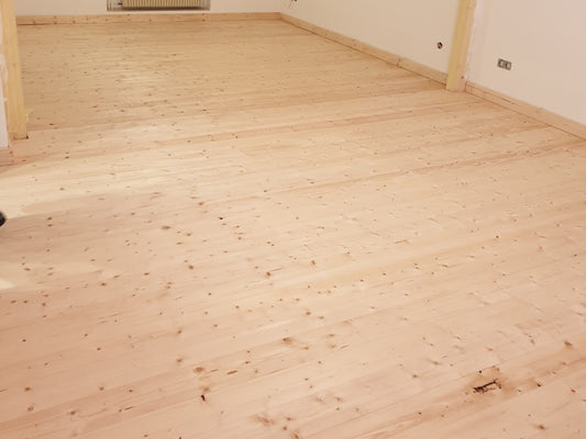 Massivholzdielen Fichte 21×144 mm, Rustikal, unbehandelt, mit Microfase (Muster)