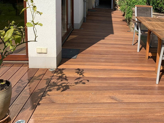 Guyana Teak (Basralocus) Terrassendielen, 25x140 mm, KD, glatt/glatt