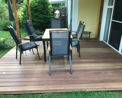 Guyana Teak (Basralocus) Terrassendielen 25x90 mm, KD, glatt/glatt
