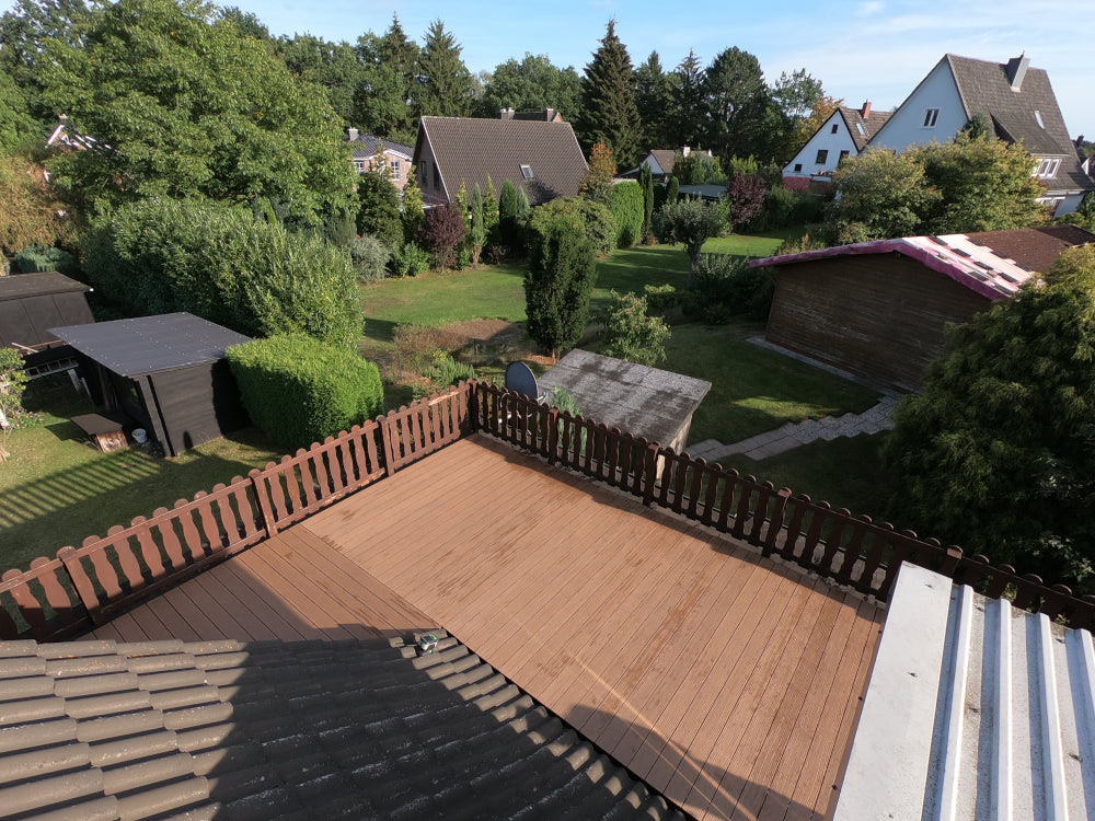 KAHRS WPC Terrassendielen, 20x140 mm, Massiv, Herbstbraun, Grob/Strukturiert