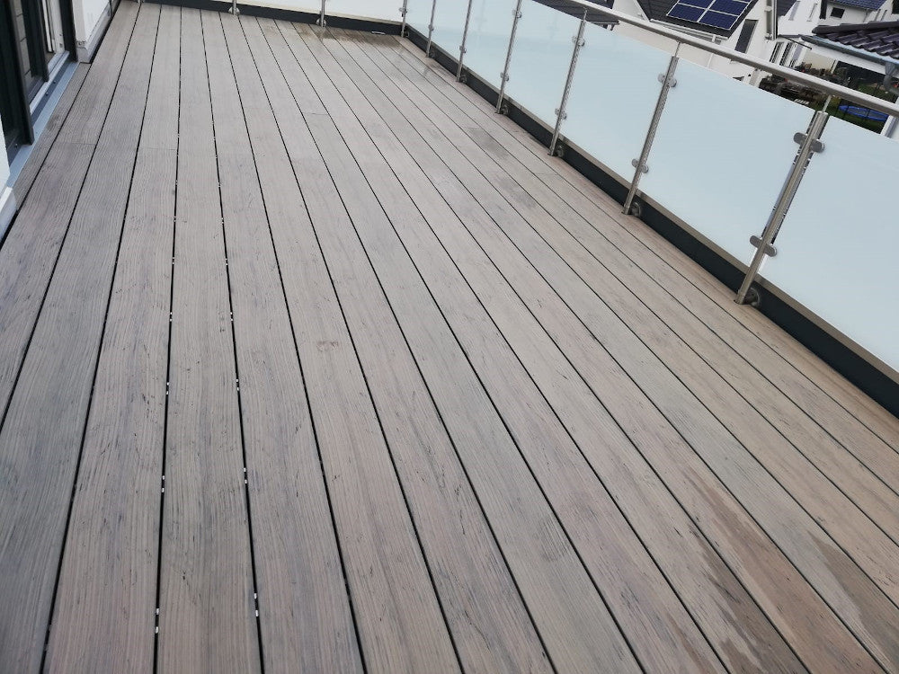 KAHRS WPC Terrassendielen, 20×200mm, Massiv XL, Steingrau, Grob/Strukturiert