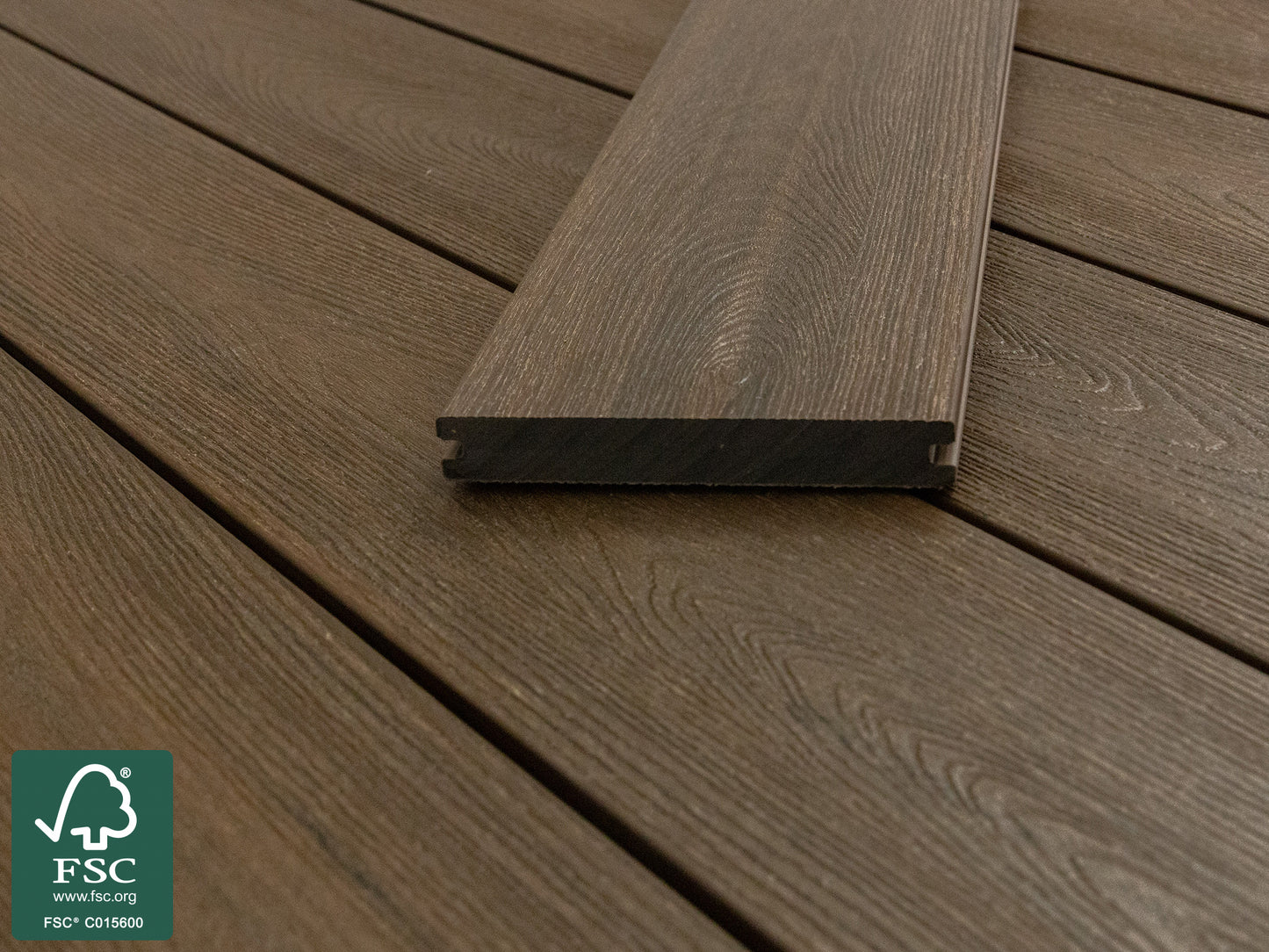 KAHRS WPC CoEx Terrassendielen, 20x140 mm, Massiv, Wendediele Urban Greige / Tropical Brown