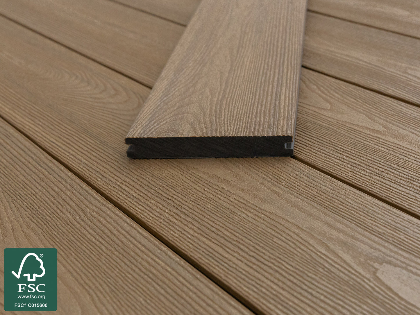 KAHRS WPC CoEx Terrassendielen, 20x140 mm, Massiv, Wendediele Golden Timber / Stone Grey