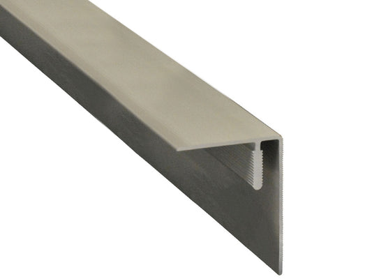 Kovalex® Seitenabschluss Alu als Set, 41x45 mm, silber, 2,50m lang, für 20/26 mm WPC-Dielen, inkl. Alu-Befestigungsprofil, kompatibel mit 12x63 mm Alu-UK