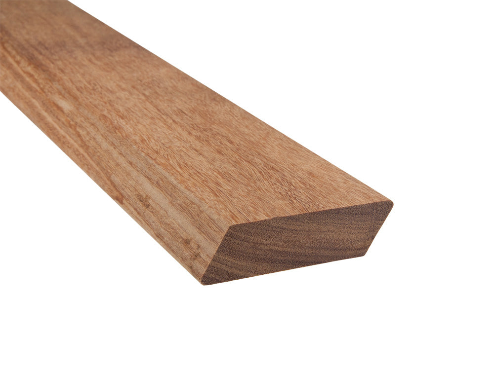 Cumaru Rhombusleisten, 20x65 mm, KD, 15° Schräge, gehobelt, Kanten gerundet
