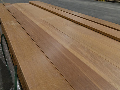 Guyana Ipe (Tanimbuca) Terrassendielen, 25x140 mm, KD, glatt/glatt
