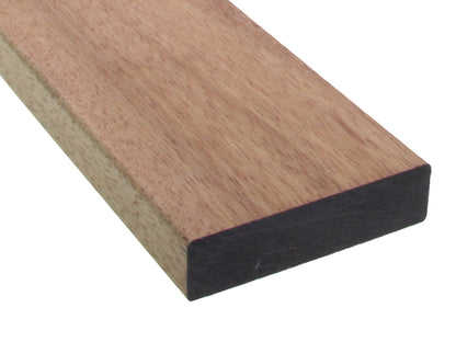 Guyana Teak (Basralocus) Terrassendielen, 21x90 mm, KD, glatt/glatt