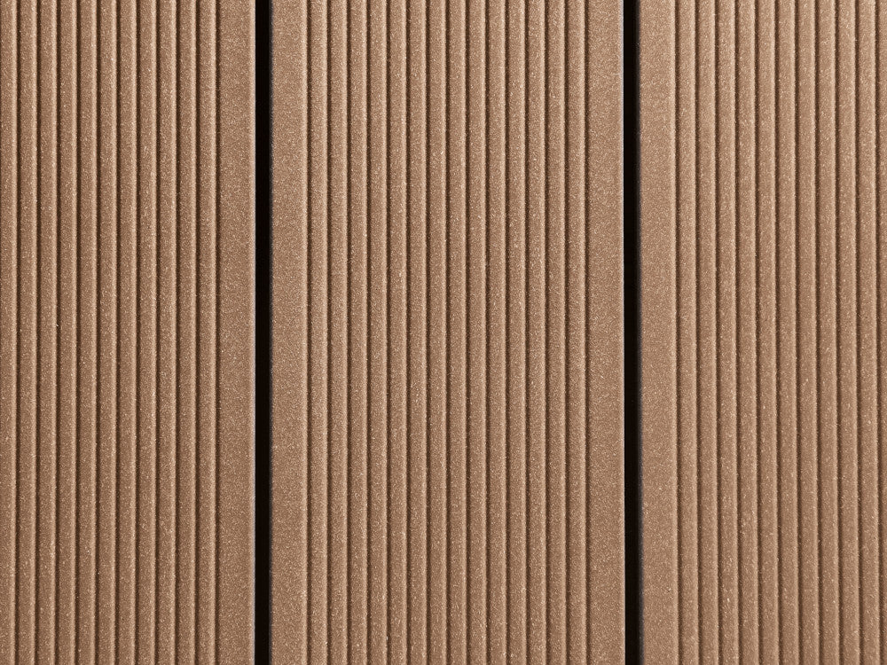 21x139 mm, "Die Kernige", WPC-Terrassendielen, Holzmaserung/fein, terrabraun, Vollprofil