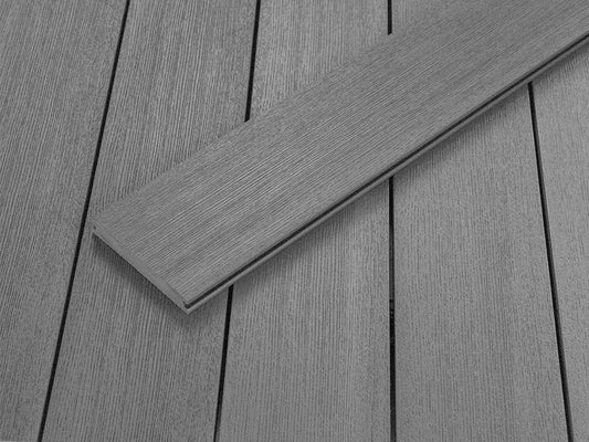 KAHRS BPC Terrassendielen, 20x140 mm, Massiv, Silver gum, strukturiert, co-extrudiert