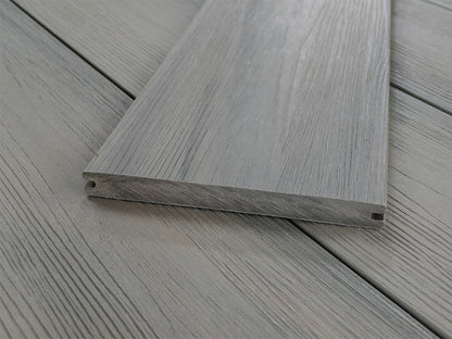 KAHRS BPC Terrassendielen, 20×210mm, Massiv XL, Silver gum, strukturiert, co-extrudiert – Bild 7