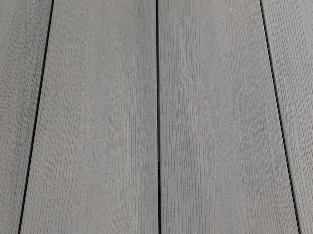 KAHRS BPC Terrassendielen, 20x210 mm, Massiv XL, Silver gum, strukturiert, co-extrudiert