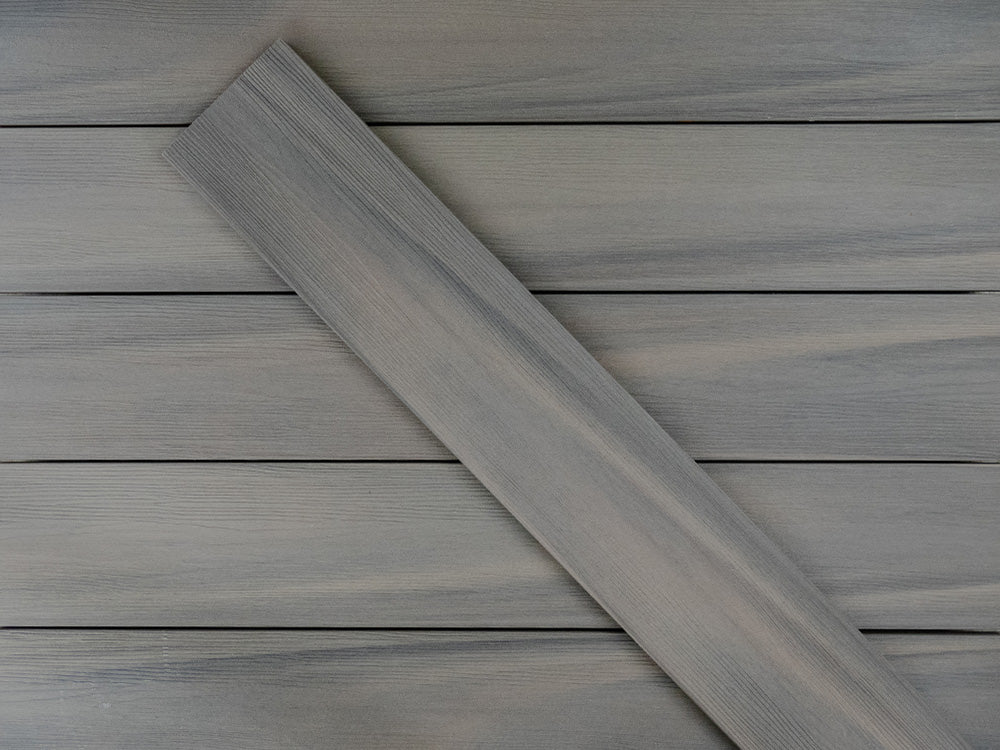 KAHRS BPC Terrassendielen, 20×210mm, Massiv XL, Silver gum, strukturiert, co-extrudiert – Bild 10