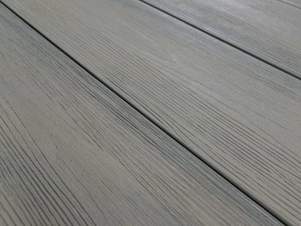 KAHRS BPC Terrassendielen, 20×210mm, Massiv XL, Silver gum, strukturiert, co-extrudiert – Bild 12