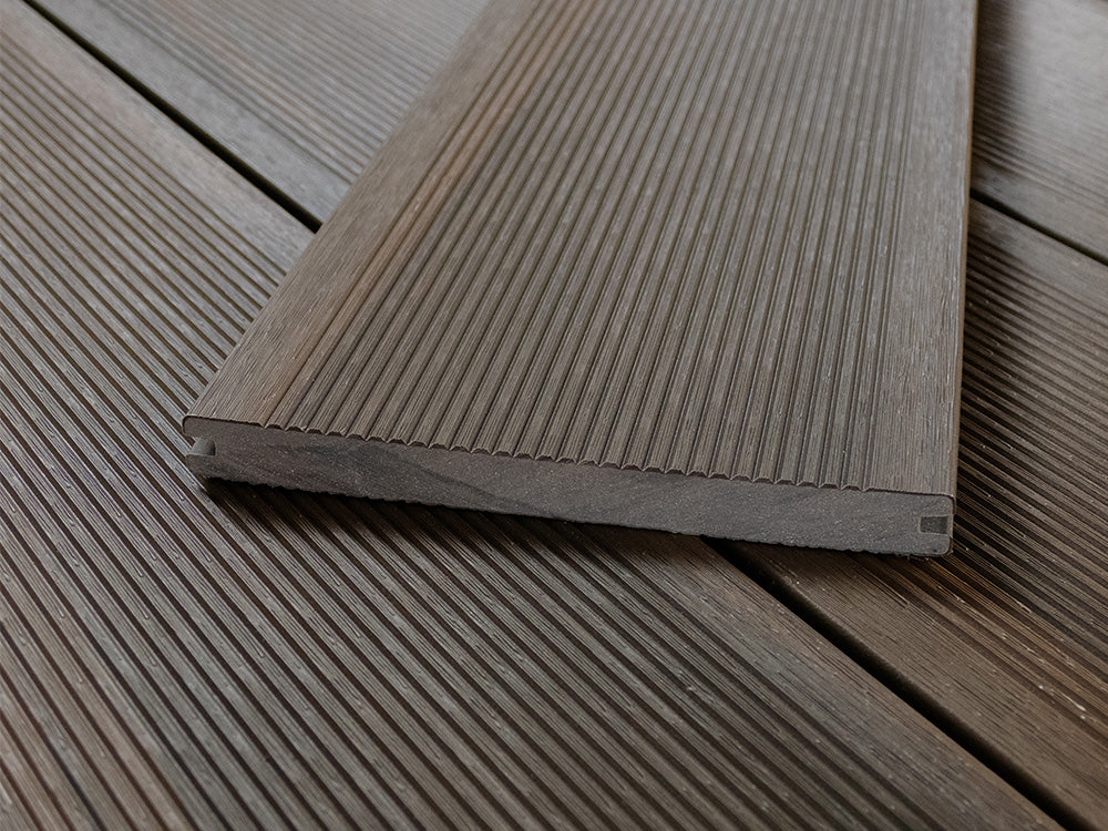 KAHRS BPC Terrassendielen, 20x210 mm, Massiv XL, Walnut, strukturiert, co-extrudiert