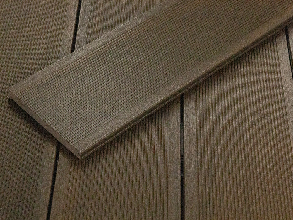 KAHRS BPC Terrassendielen, 20x210 mm, Massiv XL, Walnut, strukturiert, co-extrudiert