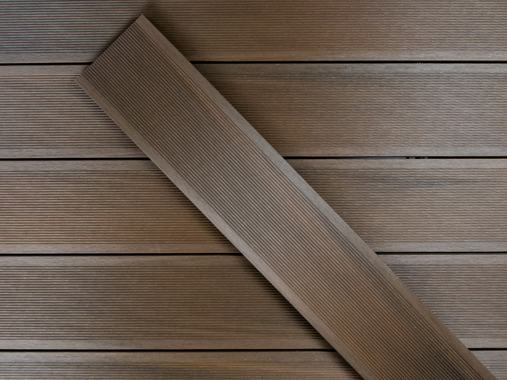 KAHRS BPC Terrassendielen, 20×210mm, Massiv XL, Walnut, strukturiert, co-extrudiert – Bild 9