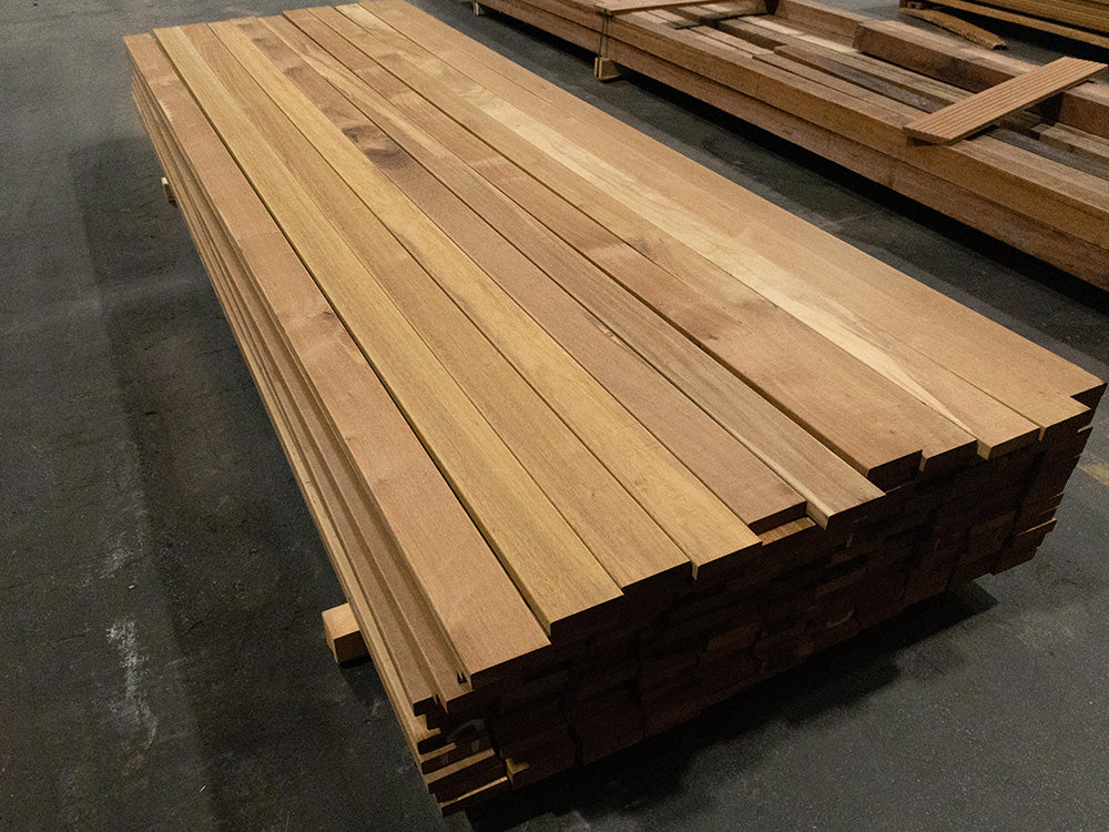 Guyana Ipe (Tanimbuca) Terrassendielen, 25x90 mm, KD, glatt/glatt