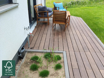 Moso-Bambus Terrassendielen, 20x137 mm  thermobehandelt, fein/glatt, roh, 3 Stk./Bund, seitlich genutet, stirnseitig Nut & Feder