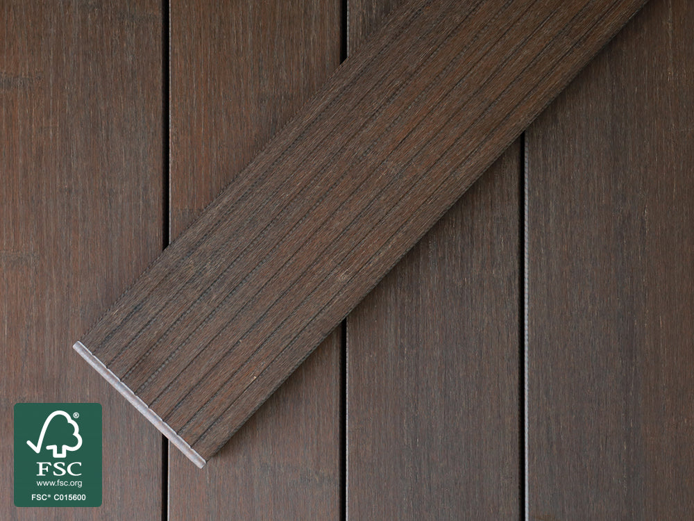 Moso-Bambus Terrassendielen, 20x137 mm  thermobehandelt, fein/glatt, roh, 3 Stk./Bund, seitlich genutet, stirnseitig Nut & Feder