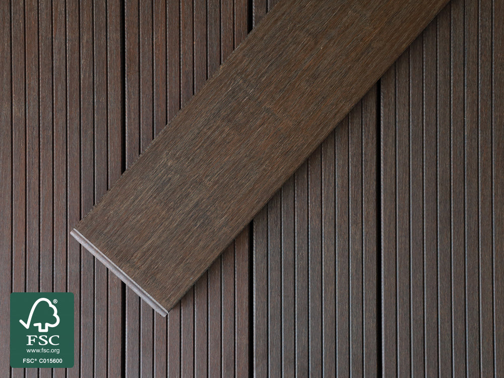 Moso-Bambus Terrassendielen, 20x137 mm  thermobehandelt, fein/glatt, roh, 3 Stk./Bund, seitlich genutet, stirnseitig Nut & Feder