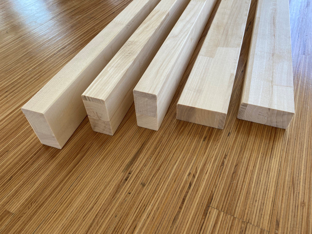 Espe Theaterlatten, 28x60 mm, verleimt (DIN EN 204 D4), keilgezinkt, gehobelt Längsseiten gefast