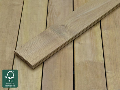 Robinie Terrassendielen, 23×118mm, KD, glatt bombiert, seitlich genutet, keilgezinkt