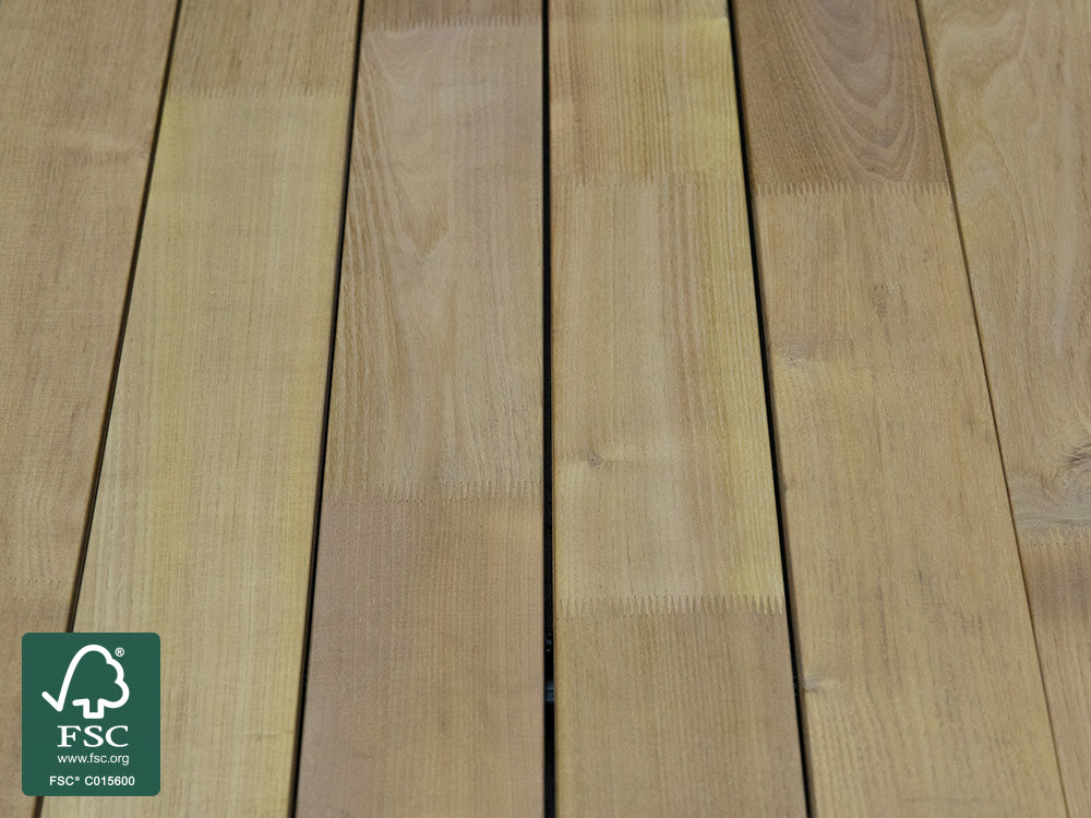 Robinie Terrassendielen, 23×118mm, KD, glatt bombiert, seitlich genutet, keilgezinkt