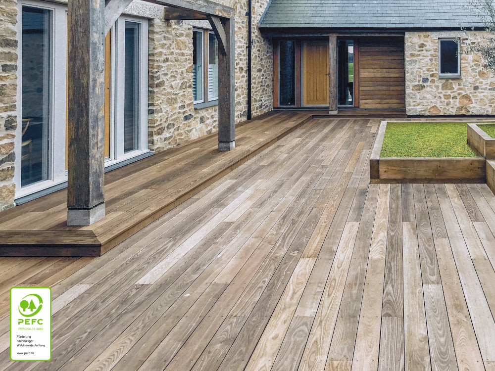 Thermoesche Terrassendielen, 21×145mm, seitlich genutet, glatt/glatt – Bild 3