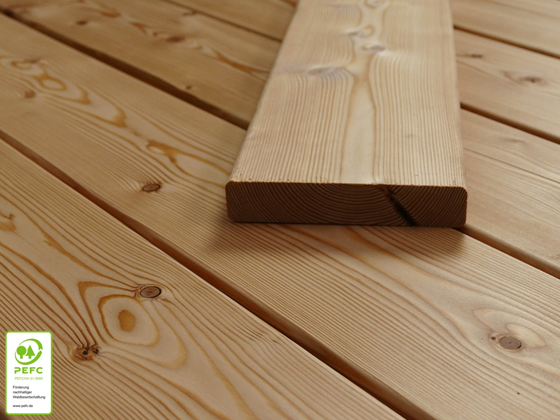 Kanadische Lärche Terrassendielen, 27x143 mm,  KD, glatt/glatt