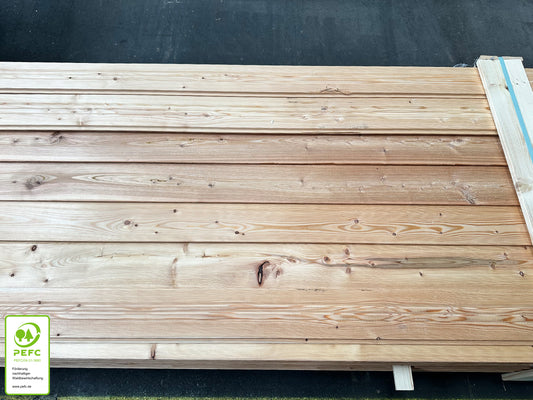 Kanadische Lärche Keilstülpschalung, 26x146 mm, Sichtseite gehobelt, unbehandelt